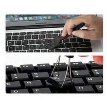 OULLX Keycap Puller & Keyboard Cleaning Tool Set – image 3