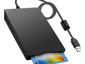 External USB 3.5-Inch Floppy Disk Drive 1.44MB landscape detail