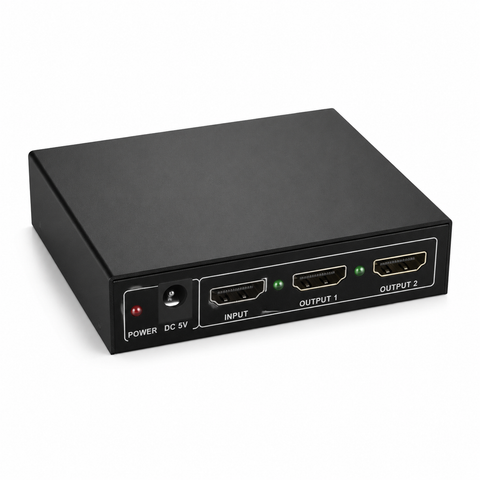 4K 1x2 HDMI splitter three-quarter view